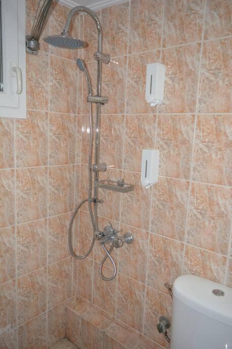 Pagrati Apartment Διαμέρισμα Παγκράτι 雅典 外观 照片